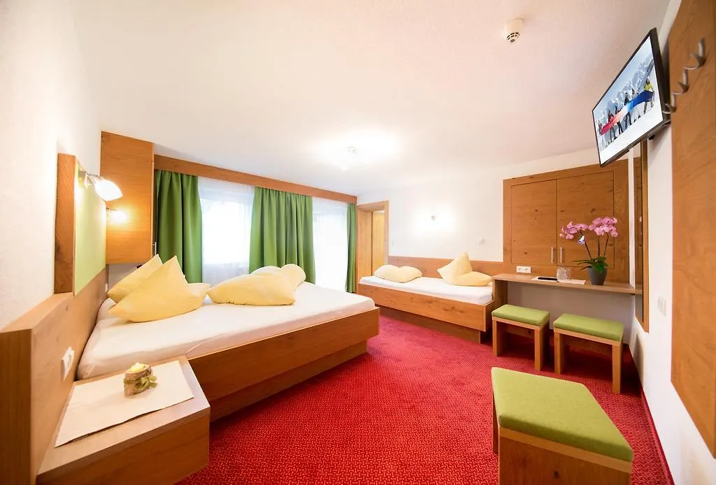 ** Bed & Breakfast Pension Sonnenheim Soelden Austria